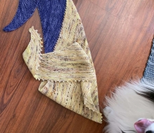 Riff Shawl, blue and yellow in the daylight