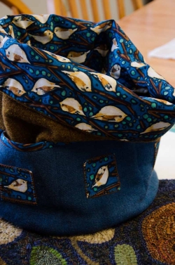 Cotton-lined wool knitting or craft bag