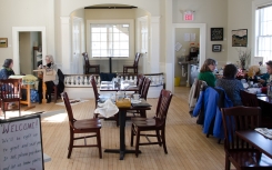 Savory Maine Restaurant in Damariscotta