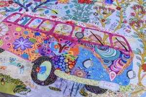 Donna Hezlep's quilt using thousands of pieces of fabrics.